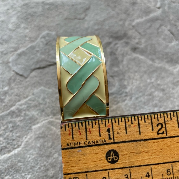 Banana Republic Enamel Bangle - Picture 5 of 8